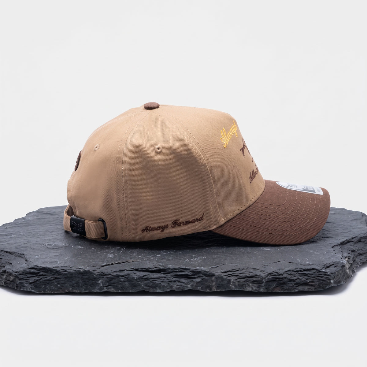 Gorra Adler - Modelo ALWAYS FORWARD