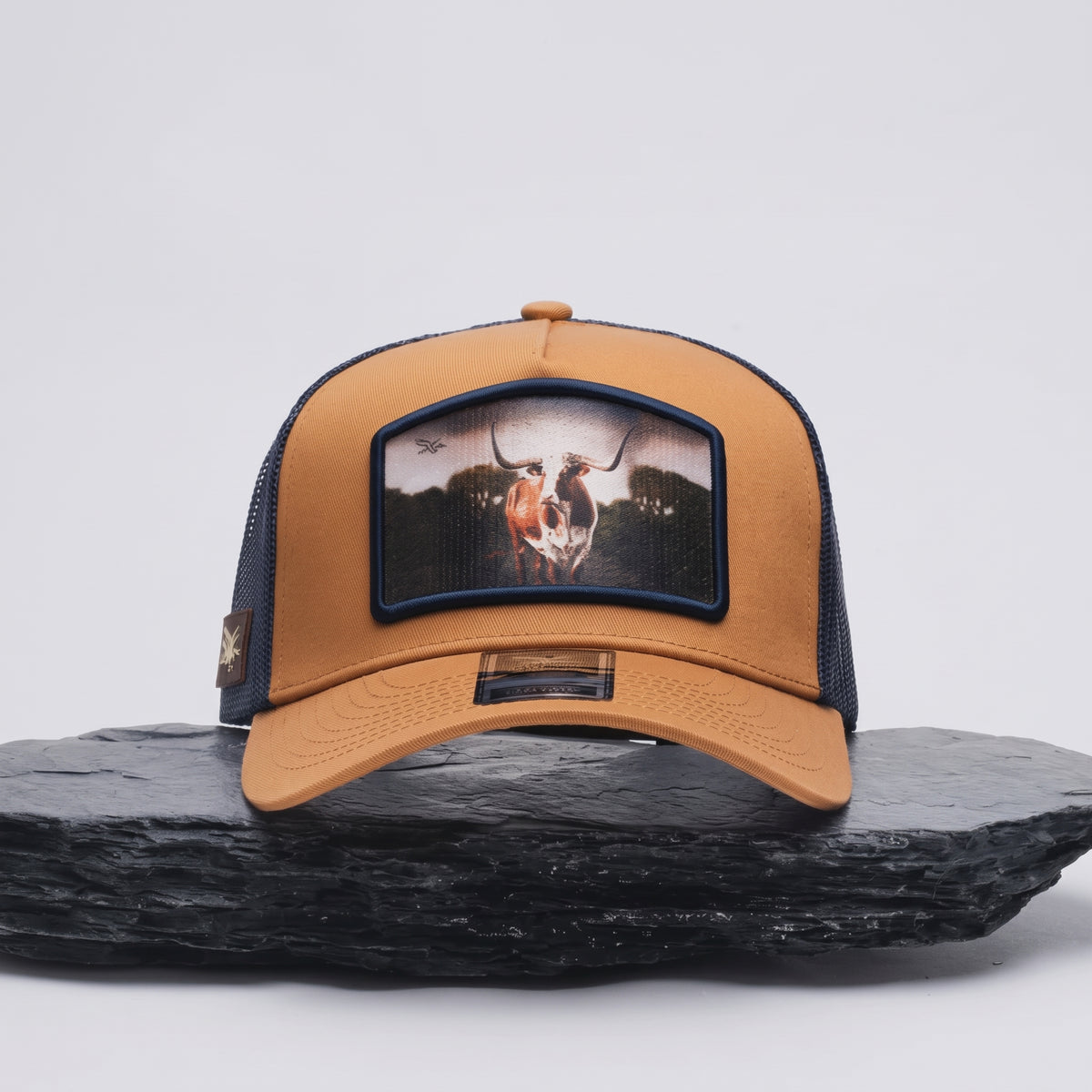 Gorra Adler - Modelo WILD